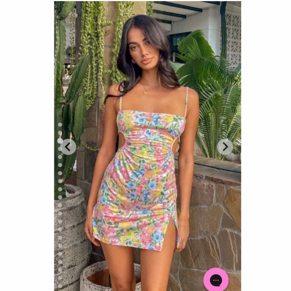 NWT BLOGGERS FAV Cut Out Spag Strap Mini Dress